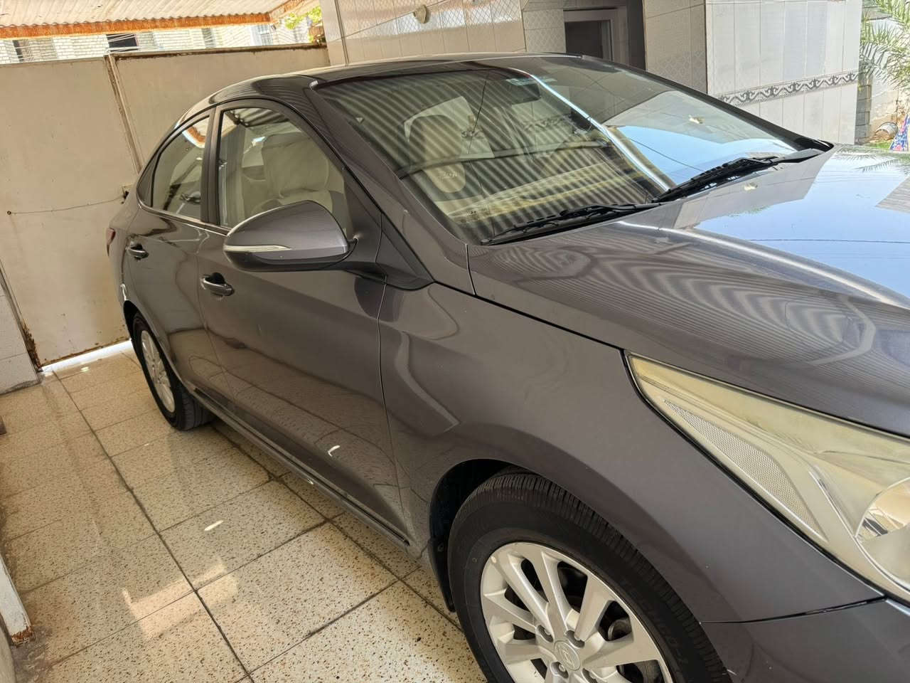 مكلف بالنشر 
اكسنت 2019 خليجي 3 قطع صبغ اثر شخوط بابا فقط مصلح سيارة محرك گير بشرط سيارة جديدة مال بيت تخم تاير جديد وصدر وضع الشركة،
 رقم اربيل السيارة موجودة بالرمادي وصاحبها هم بالرمادي ثاني يوم يحول السعر :- 115 وبيها مجال
للتواصل مع صاحب السيارة :
***********
