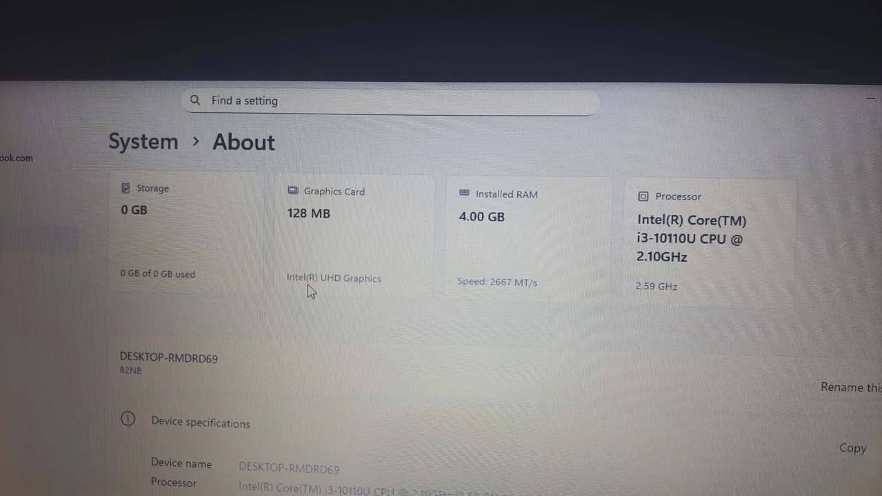 لابتوب للبيع مستعمل شي قليل جبته للدراسه سعره 250
مكاني حي العامل
***********
