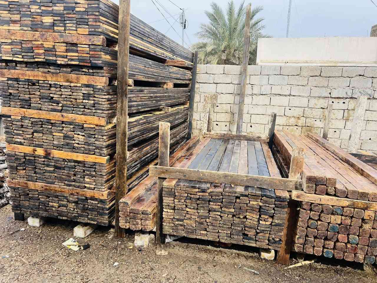 قالب لبيع العدد 14 مكعب وربع يدك 300 متر ***********. ***********
