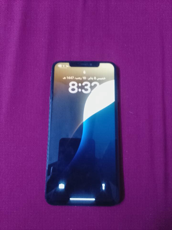 سلام عليكم
اكس أس ماكس
ذاكره256بطاريه ابلاديه 81
 جهاز مفول ونضيف كله شغال 
كامرات اتصال سيمكرت 
بصمه وجه 
زلغ مابي شاصي
مراوس او بيع مكاني بغداد مدينه الصدر
السعر190ومجال كلش قليل ***********
