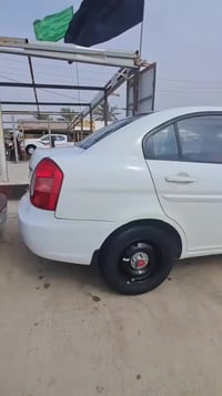 اكسنت ٢٠٠٩ رقم بغداد انكليزي بسمنه سياره جاهزه من كلشي تخم تاير صدر كه...