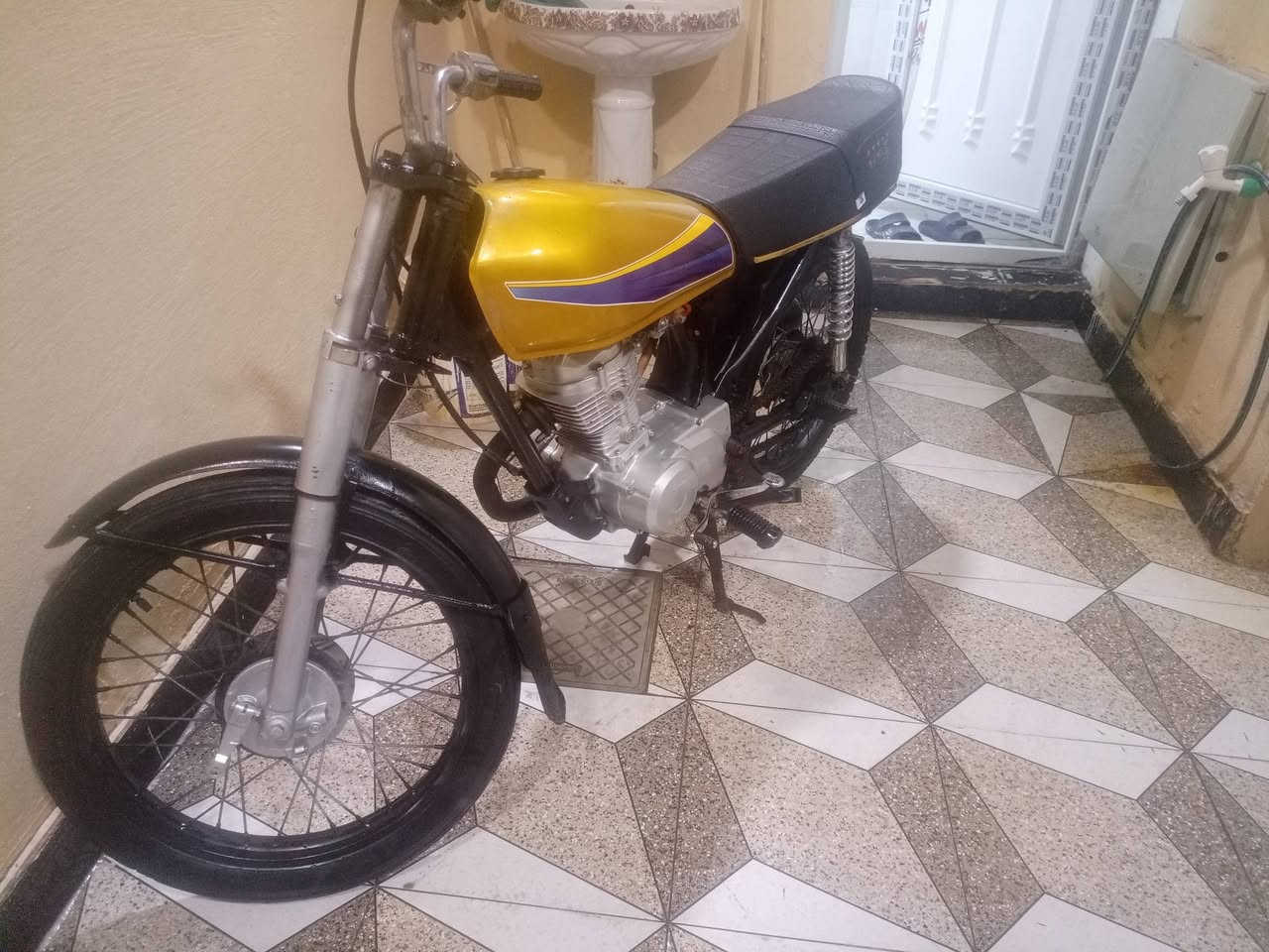 سلام عليكم ادوات نامه شرط ما مفتوحه مكينه شك الكاع مكاني حمدان ***********
