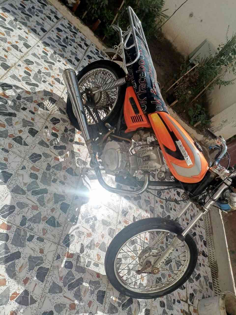 سلام عليكم للبيع دراجه موديل 2014 وراق صولي شرط مكانك ناصرية قلعة سكر سعره 375 وبيه مجال ول شراي بي خير ويدلل خاص موجود


**إذا كنت صاحب هذا الإعلان وتريد حذفه لأي سبب، رجاءا أرسل رسالة إلى الدعم الفني**