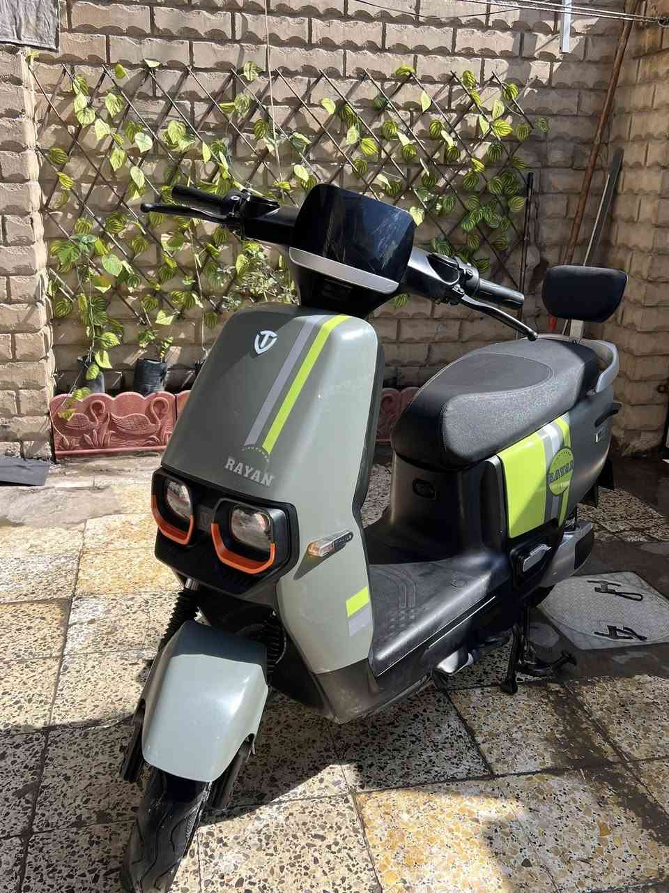 دراجه شحن للبيع ريان  6 بطاريات كبار  فول الدراجه استخدام شخصي مابيه اي نقص السعر 675  وبي مجال العنوان المشتل ***********
