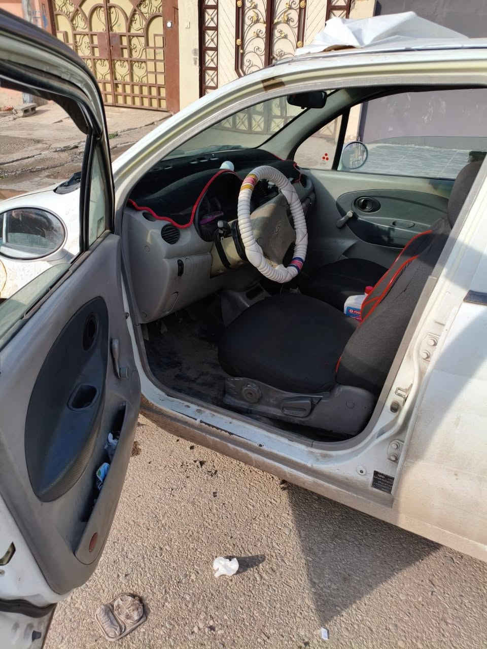 كيوكيو للبيع
سيارة بدون حادث صبغ تلقيطات
سقفيه جاردامامصبغوه 
كابون موجود
شرط تحويل
سعر28وبيهامجال
تواصل على رقم
***********
