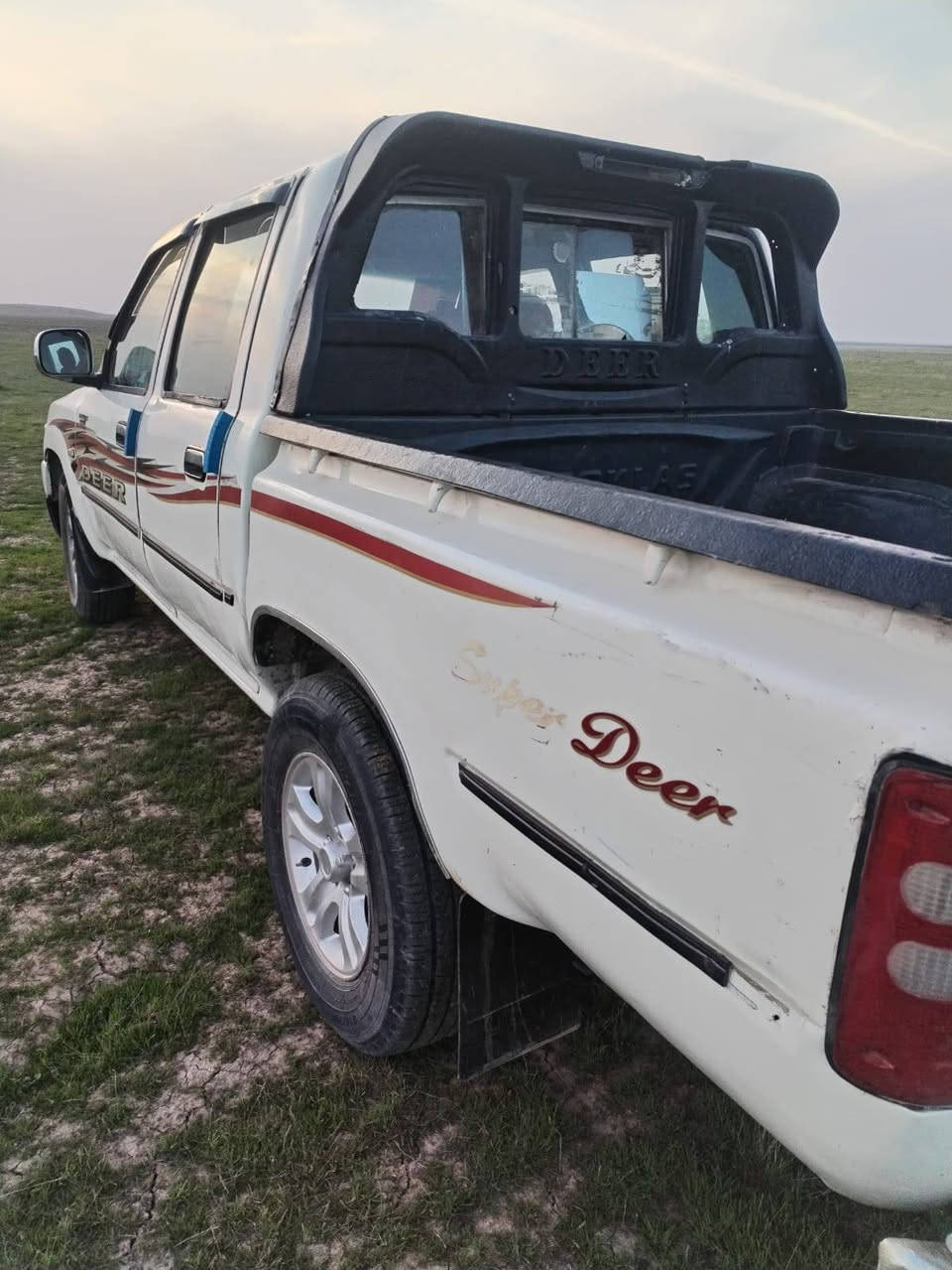 سلام عليكم دير للبيع موديل 2011رقم بغداد نكليزي سنويه جديده مكان ديالى العظيم 
***********
*********** كيفري, ديالى
