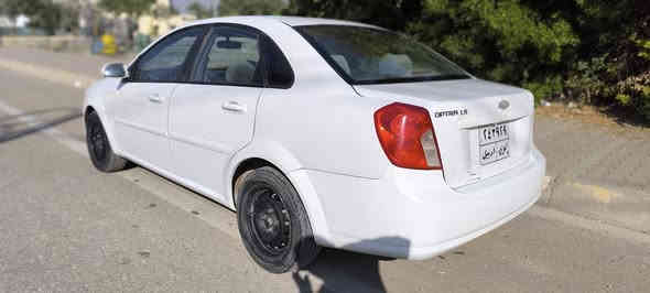 اوبترا.2010 اوتوماتیک ابيض ثلجي مكفول من گیڕ محرک صدر.بيه خمس قطع مصبوغ بدوون دواخل..عنوان.كفري.كلار.سعر68 .ر.م.***********
