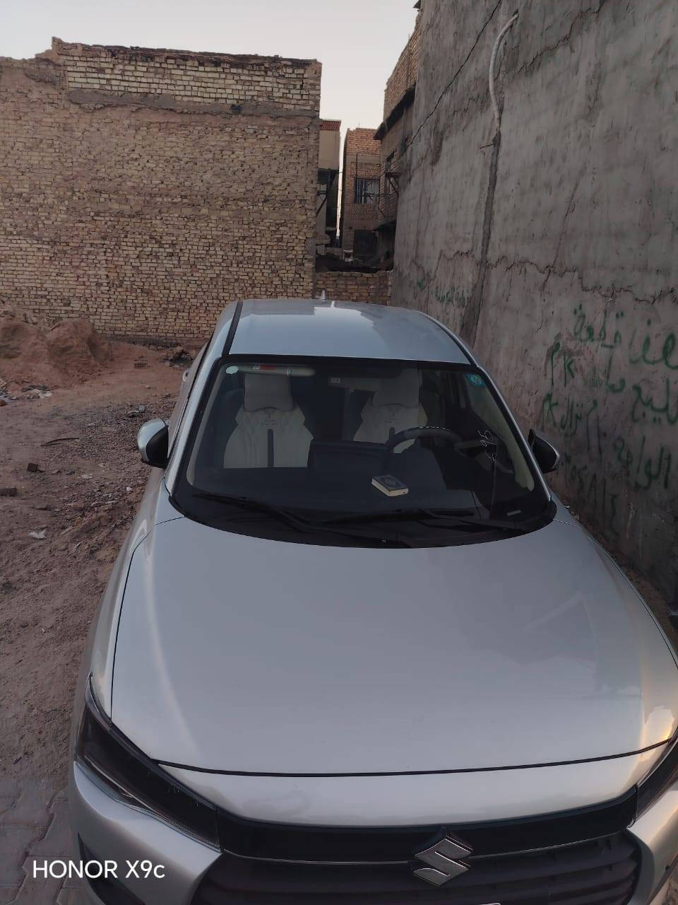 السلام عليكم اريد مراوس عندي سازوكي دزاير موديل 2025 فول مواصفات زيرو السياره حره بسمي تحويل ثاني يوم السياره نضام الهيبرد تلقايي تحكمات استيرن السياره مرقمه انكليزي بسمي سنويه بسمي تحويل ثاني يوم  للمراوس اب جيب الهاتف *********** بس واتساب  مفتوح  للعلم مراوس
