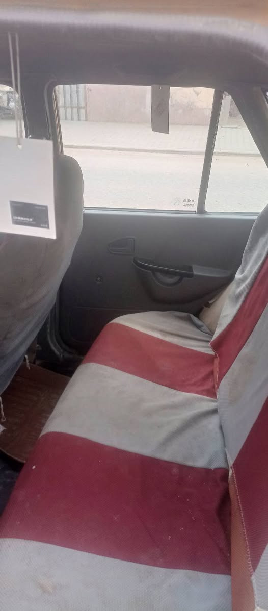 سياره سايبه للبيع موديل 2012 السعر 7 ونص رقم صدامي بدون راعي مكان النجف ***********
