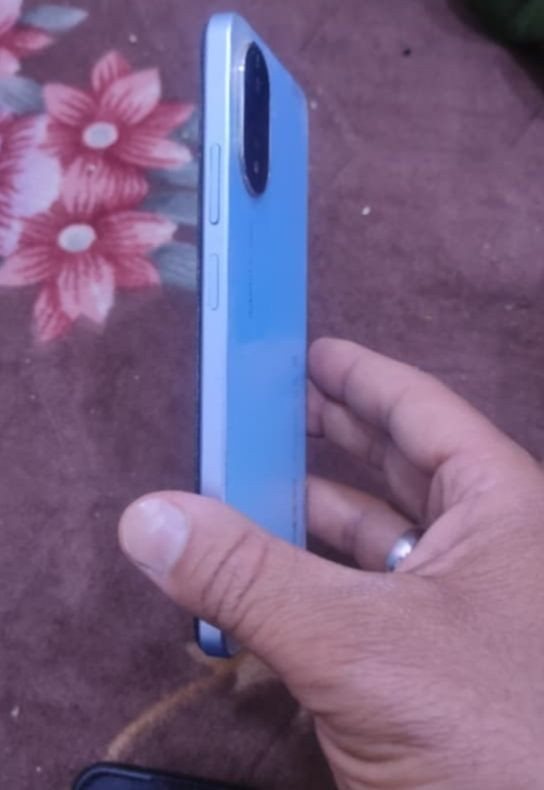 OPPO. A18 جهاز نضيف مامصلح ولا بي شي وكلشي موظح با الصور ذاكرتو 128 ورامو 4+4.. 8 هذا الفطر با اللسقه مو با الشاشه للمراوس


**إذا كنت صاحب هذا الإعلان وتريد حذفه لأي سبب، رجاءا أرسل رسالة إلى الدعم الفني**