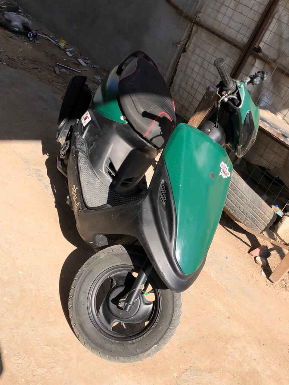 ماكس قجمة للبيع
مكينه ناعمه وشلعه ومعدل تشك الكاع تبطنش بمكانهه 

دراجه متعوب عليهه ومن الشغل للبيت ماطلع بيهه سعرهه ٤٠٠ قفل
***********
