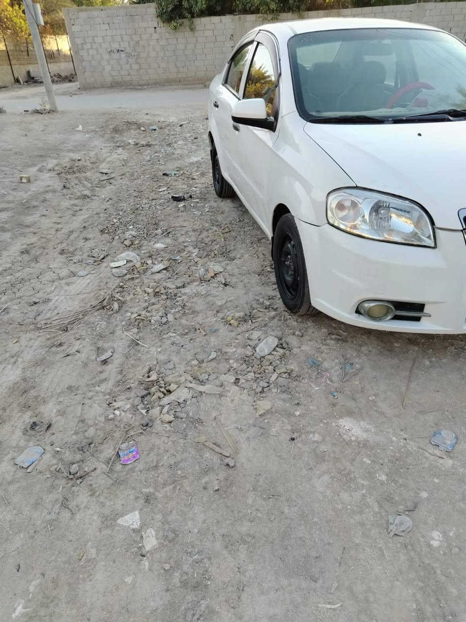 السلام عليكم 
افيو مديل 2007 خليجي مسكر كير ومكينه مكفولات اوتوماتيك رقم كربلاء مميز دولي جديد لل31 السنويه مجدده بيها بس الجاملغ الامامي مصبوغ وبيها الباب الصدر بيها بارد قليل فقط السعر ٦٠ وبيها مجال قليل مكانها بابل***********
