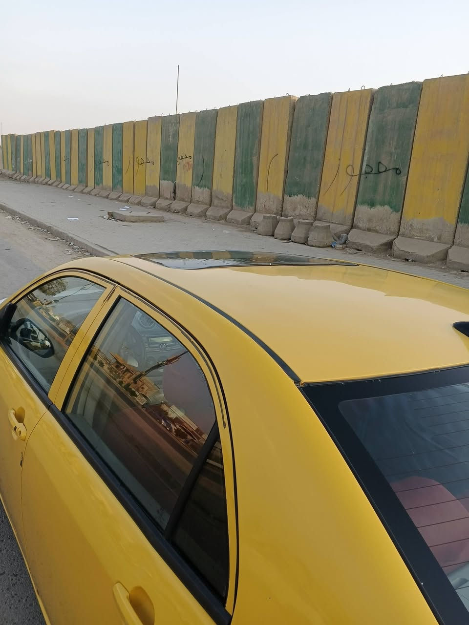 السلام عليكم بيوايدي موديل 13 رقم بغداد الجديد بسمنه سنويه جديده كير عادي بيه صبغ  حزام بدون ظربه السعر 43 مكاني بابل الحله رقم الهاتف ***********
