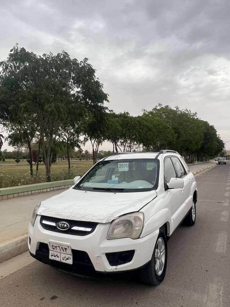 بەناوی خوای گەورە
بۆ فرۆشتن کیا سپۆرتج 2010
گئڕ و مەکینە و تەبرید بەشەرت ..
***********
