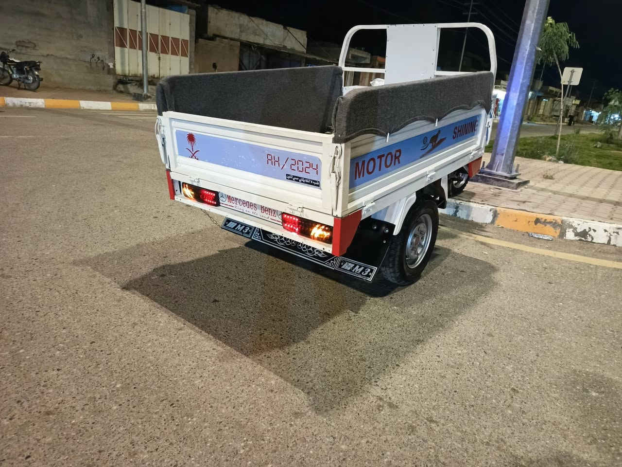 سلام عليكم
للبيت ستوته 
موديل 20
ستوته فول مناقصه ايشي 
محرك فول 
ركبه شرط انطيكيا 
شواصي شرط 
بدي فول لا خياس ولا شي 
السعر ١٣٥٠مليون و350قابل لتفاوض 
بليته بيه 
المكان قضاء جلولاء
رقم هاتف/ ***********
