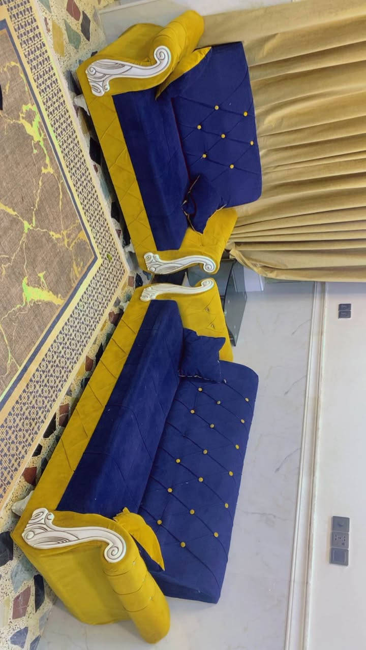 ‎السلام عليكم

طخم للبيع  



السعر 175 وبي مجال 



***********‎ عمارة, ميسان
