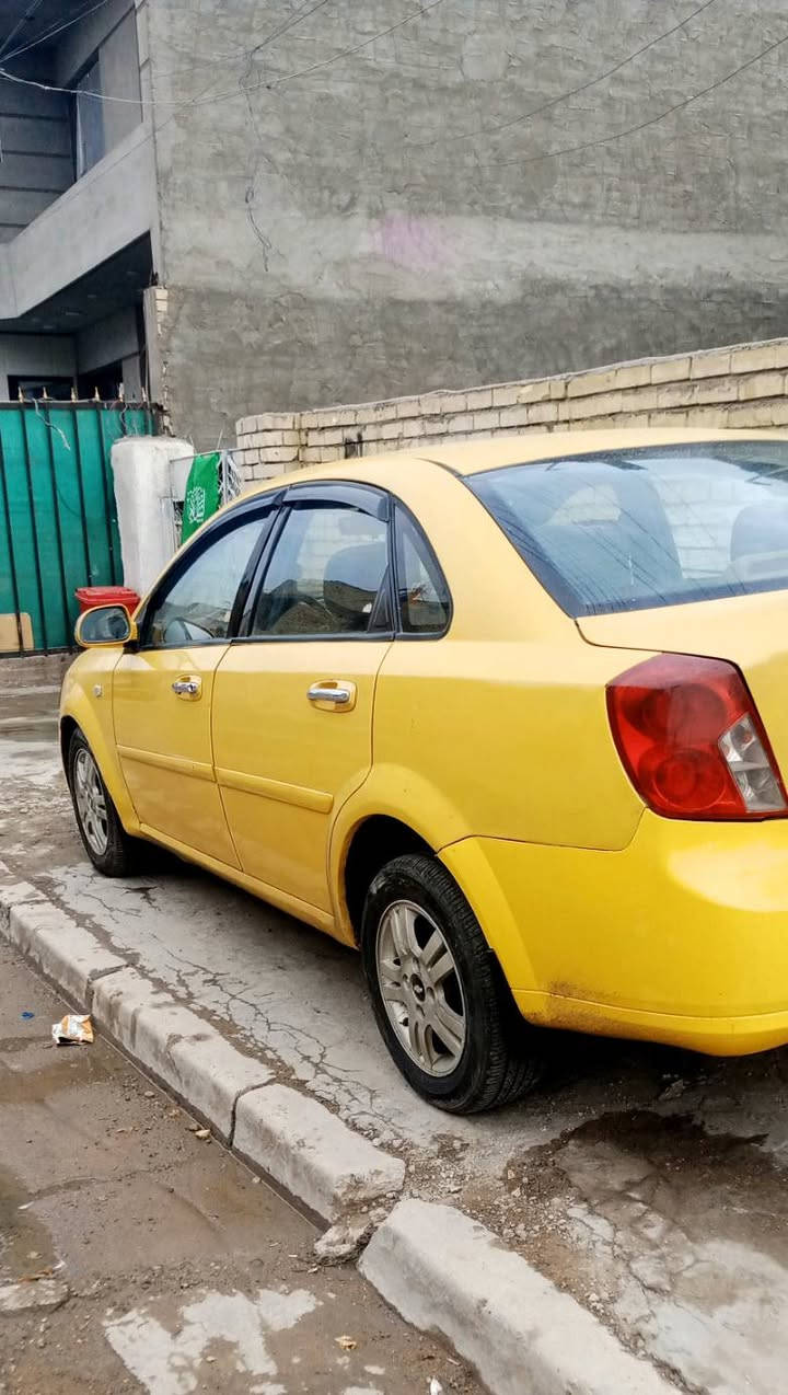 السلام عليكم
أوبترا 2006 سيارة خير من الله 

صدر امامي خلفي جديد

كير محرك نضيف

تبريد ثلج

گشرها مرتب كما موضح بالصورة 

داخل السيارة نضيف أنضف من الصورة

السعر 57 وبيها مجال حك الجية 🧿🤍.


**إذا كنت صاحب هذا الإعلان وتريد حذفه لأي سبب، رجاءا أرسل رسالة إلى الدعم الفني**