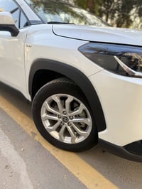 تويوتا كورلا فرونت لاندر   هايبرد  رقم بغداد مشروع وطني  خليجي مكفوله ...