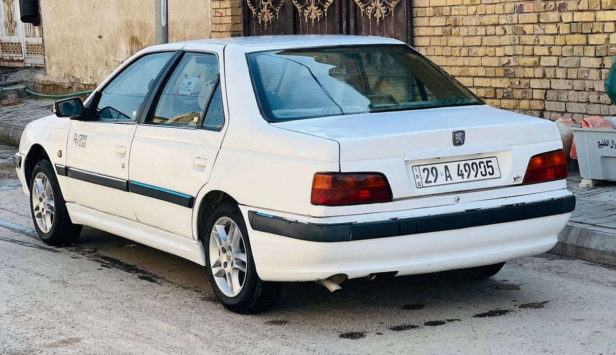 ‏سلام عليكم سيارة بيجو باص موديل 18 سيارة باسمي رقم واسط متجاية سيارة جاهزة تدفئة تبريد مكينة خيط بخار صدر حدادي شاشة تحكم كهربائيات كله شغال سيارة يرادلهة ترتيب  المكان كوت حي الجهاد السعر 45 رقم الهاتف ***********
