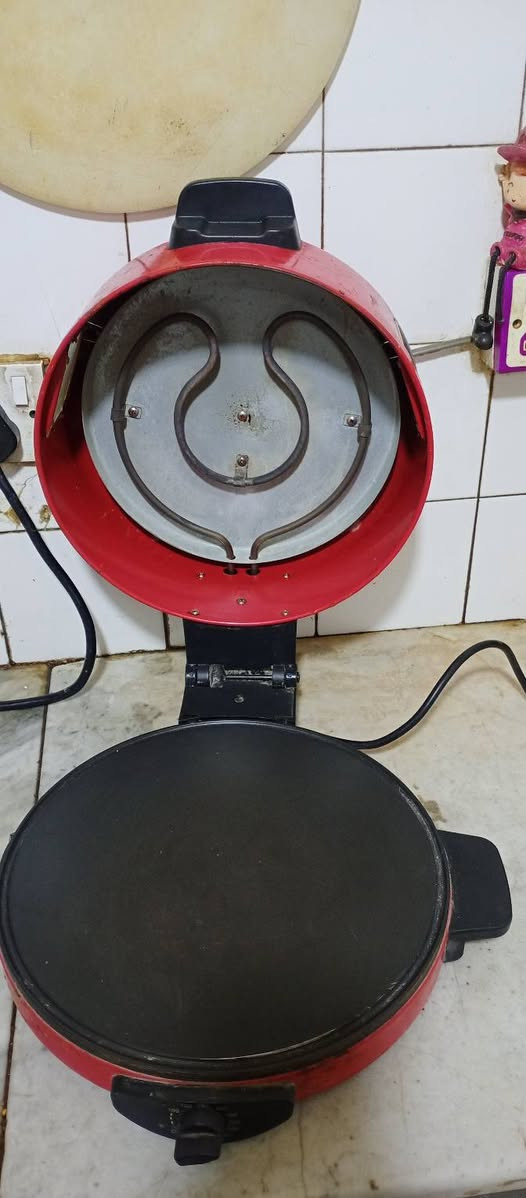 غراض بيت للبيع كلمن وسعره 
فرن كهربائي مال سياح ومال كلشي ب 15
مثرامه يدويه بعدهه جديده الثقيل ب 15
جدر ضغط فافون ثقيل كلشي مبي بس القفل مالته ماكو 7
مكساره قواطي ومعلبات ومقلاعه كهربائيه بعده كارتون ب 7
قاعده گلوب ب 2
رقم الهاتف ***********
