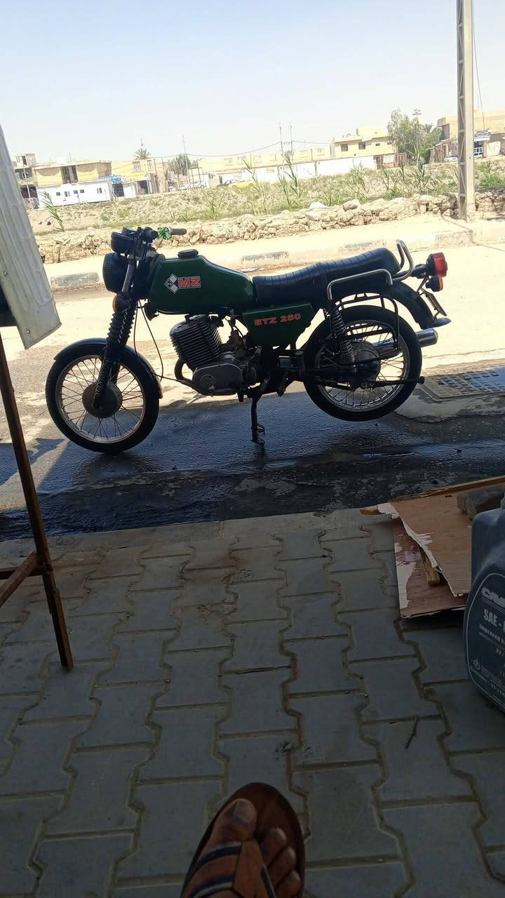 سلام عليكم من رخصت مدير لكروب ماطور البيع ٨٢ماطور ستوه معمر كصه جديده ٤ماطور كله شغال كرباءيات رقم وسنويه بدون راعي مكان نجف مشخاب وهاذ رقمي *********** لحيم بس خشم مبدل بي
