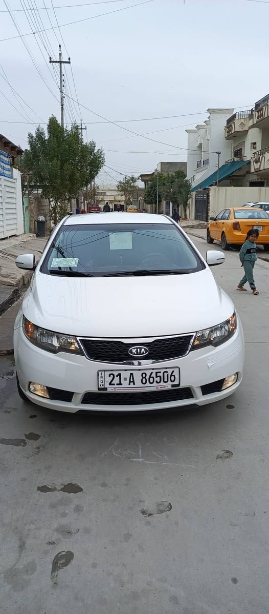 سلام عليكم
كيا سيراتو موديل 2011خليجي سياره رقمها سليمانيه انكليزي بطاقه بانزين بيها سنويه لحد 2029 كير محرك شرط كبس سياره شرط تحويل ثاني يوم تحول سياره كلين مابيها اي ضرر تجي تفحص سياره مابيها اي ضرر سعر 115بيها مجال  عنواني كركوك 
رقم الهاتف ***********
