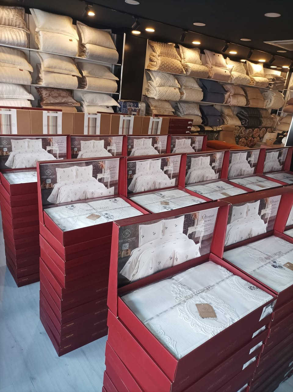 السلام عليكم اخواني الكرام متوفر لدينا كافة تجهيزات المفارش التركية من المصنع مباشره بضائع ذات جودة عالية وبأسعار مناسبة جاهزة للشحن للإطلاع على كافة الموديلات يرجى الاتصال بنا 00905377757380وتس أب أو مسنجر @إشارة #تركيا#العراق#سوريا#ليبيا#,


**إذا كنت صاحب هذا الإعلان وتريد حذفه لأي سبب، رجاءا أرسل رسالة إلى الدعم الفني**