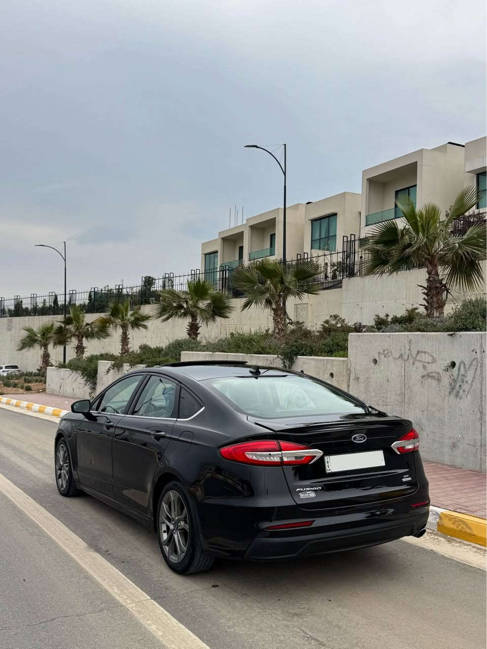 Ford Fusion 2019 (SE+) | 1.5T

فۆرد فیوشن ٢٠١٩ – SE+ فوول مواسەفات

سەیارەکە نموونەیە لە جوانی و پاکی، ماشاءالله
هەیکەلی وەک خۆی ماوەتەوە و بێ نووقسانی

📌 بۆیاخ:
• دەرگای پشتی سەکن
• چەملغی سایەق بێ ناوگرتن
• بێ ئێرباگ، پێش و پشتی کەپس

⚙️ مواسەفات:
• سڵایت
• بەسمە
• سێ شاشە + شاشەی گەورە
• کوشن جلد و شاموا
• ڕاداری کامل
• ڕاداری پێش و دواوە
• ئاوێنە شەفت، هیتەر و کارەبای
• تەحدید سورعە
• ناو کرێمی
• ئۆتۆ ستۆپ
• لایتی پێش LED + عەدەسە + زینۆن
• لایتی دواوە LED کامل
• لایت ئۆتۆ
• فوڵچەی جام ئۆتۆ
• برێک بەسمە و کارەبای
• کۆدی دەرگا
• سێ گێڕ: (عادی، لە سووکان، ئۆتۆماتیک)
• مواسەفاتی زۆری تر…

🛠️ دۆخی سەیارە:
• کامل سێرڤس کراوە
• هیچ نووقسانێکی نییە
• چوار تایەی تازەی لە ژێرە

📄 تۆمار و شوێن:
• ڕەقەم: هەولێر
• ڕەقەم و سەنەوی تازە
• تەحویل و غرامە بە شەرت
• ناونیشان: سلێمانی

📞 ژمارەی پەیوەندی:
0773 836 3591
0750 152 7025
——————————————————

Ford Fusion 2019 (SE+) | 1.5T

فورد فيوجن 2019 – SE+ فول مواصفات

السيارة نموذج في الجمال والنظافة، ما شاء الله
هيكلها كما هو محافظ عليه وبدون نواقص.

الصبغ:
• باب خلفي سكن
• رفرف السائق بدون ناوغرتن
• أمامي وخلفي كبس، بدون إيرباغ

مواصفات SE+:
• سلايد
• بصمة (Push Start)
• ثلاث شاشات + شاشة كبيرة
• مقاعد جلد وشمواه
• رادار كامل
• رادار أمامي وخلفي
• مرايا شفط، هيتَر وكهرباء
• تحديد سرعة (Cruise Control)
• داخلية كريمي
• أوتو ستوب
• ليتات أمامية LED + عدسة + زينون
• ليتات خلفية LED كامل
• لايت أوتو
• تحكم جام أوتو
• بريك بصمة وكهرباء
• كود الأبواب
• ثلاث قيادات: (عادي – على السوكان – أوتوماتيك)
• مواصفات أخرى كثيرة…

• مكملة سيرفس بالكامل
• بدون أي نواقص
• أربع تايرات جديدة تحتها

• الرقم: أربيل
• الرقم والسَنَوي جديد
• التحويل والغرامة بشرط

📍 الموقع: السليمانية

📞 أرقام التواصل:
0773 836 3591
0750 152 7025 السليمانية, العراق
