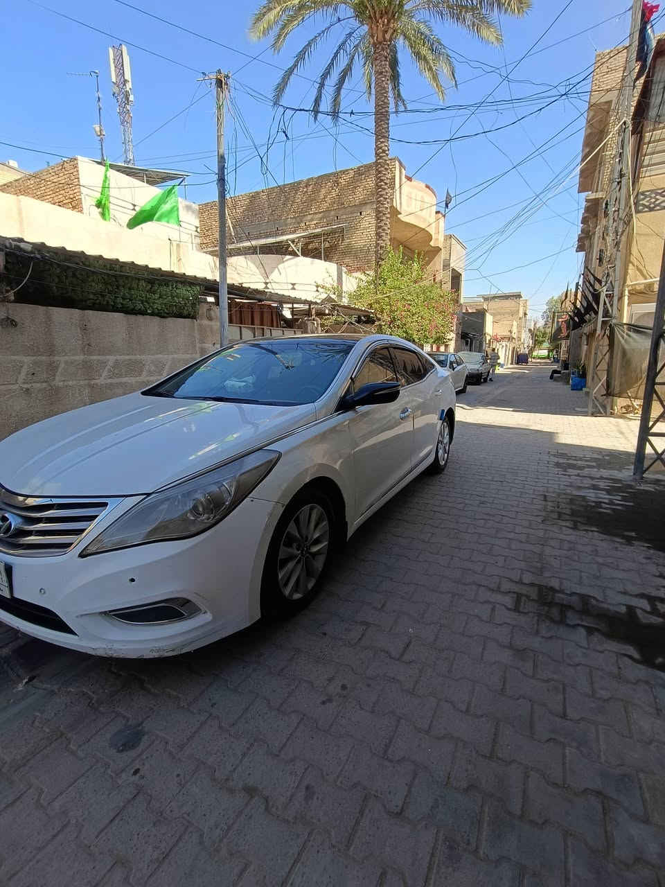 سلام عليكم هونداي ازير خليجي 2012 فول 1/1 بدون حادث قطع صبغ ابيع حزام محرك 3500 وكير مكفولات وتبريد قطعتين ثلاج كهربايئات كلها شغاله حداديه تخم تاير كله جديد رقم بغداد ألماني تحويل مباشر مكاني بغداد الكرخ ***********
السعر 105وبيها مجال
