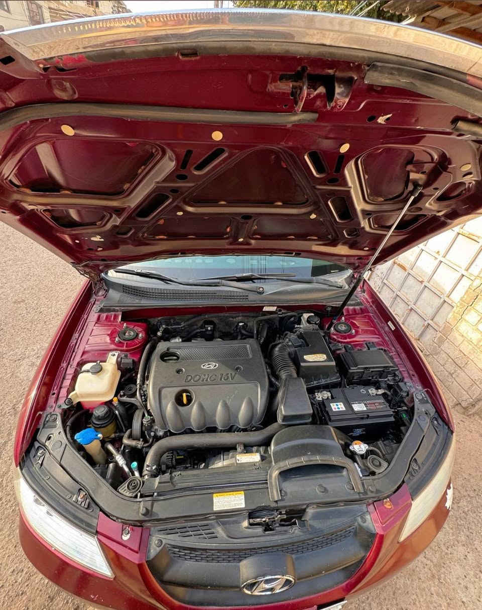 السلام عليكم  للبيع سوناتا امركي  2008
مكينه 2400 رقم بغداد حادث امريكا جاملغ وبنيد  بدون اي حادث اخر مصبوغه حزام بدون اي دواخل اثر جراد  بسمي   /  كامله من كلشي كير مكينه صدر تبريد كلشي جاهز بيها 
  السعر  87  وبيها مجال قليل حق الجيه  مكان بغداد الاتصال  على الرقم  ***********
