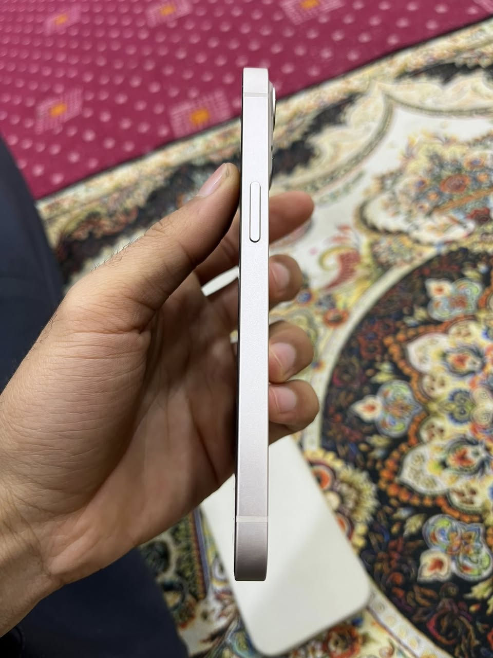 آيفون 13جهاز نضيف ذاكره 256بطاريه 90سعره 550
للتواصل:***********
