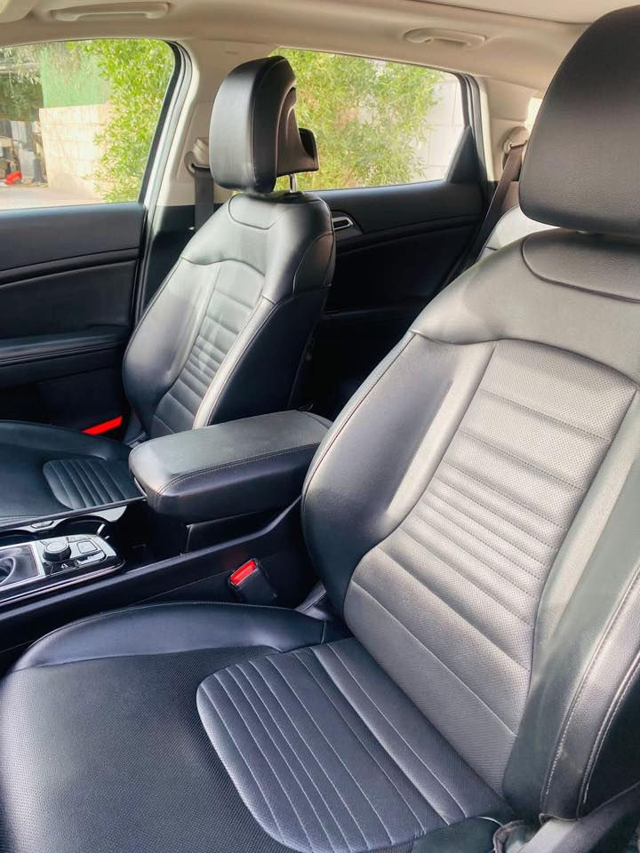 السلام عليكم

سبورتج برستيج اكس برو ابيض موديل 2023 4xاعلى فئه بلسبورتج

 (حادث خفيف وبصيط بدون ايرباك)

حجم لارج فئة 4X  اعلى المواصفات بيها فول من كل شي

5 كامرات 

مرقم بغداد تحويل ثاني يوم

سيارة جديده ماشيه ٥١ كم محرك ٢٥٠٠ 

بانوراما طگتين

كشنات جلد رياضي

جنطة گهرباء وتفتح من تقترب منها

بصمة ابواب وتشغيل وجنطة

فور ويل

تشغيل عن بعد

كراسي كهرباء

تدفئة كشنات تبريد كشنات

ستيرن تدفئة وجلد خياط

خزن كشن السايق ميموري

اشاير بالمري

كامره عند تشغيل الاشاره

 لايت اوتو

 اطفاء ذاتي

تبريد قطعتين 

 نزول منحدرات

مانع تزحلق

انظمة قيادة 

بلوجكترات

شاشة كبيره متصلة وشاشة تبريد متغيرة

عدادات ديجيتال

شحن موبايل امامي وبالكشنات الخلفيه

بل كار بلي واندرويد وكافة الخدمات

شحن وايرليس

انارة داخليه لمس

 لايت زينون لد امامي

بك لايت لد

حساسات خلفية امامية

رادارات جانبية اماميه خلفية

ويل كب حجم 19 

توقف ذاتي

هاند بريك دگمة

 وبعد بيها هواي مواصفات

السعر200$ وبيها مجال بسيط

العنوان بغداد حي اور 

رقم الهاتف ***********للتواصل فقط واتساب ممتواجد فيس
