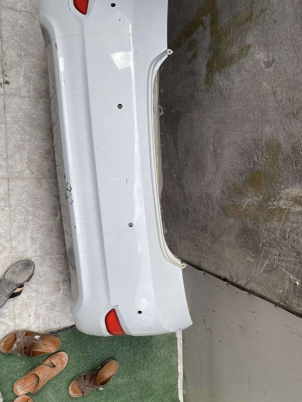 دعامية أكسنت مضلع لون  رصاصي تفصيخ السعر ٨٠.٠٠٠ الف ***********
