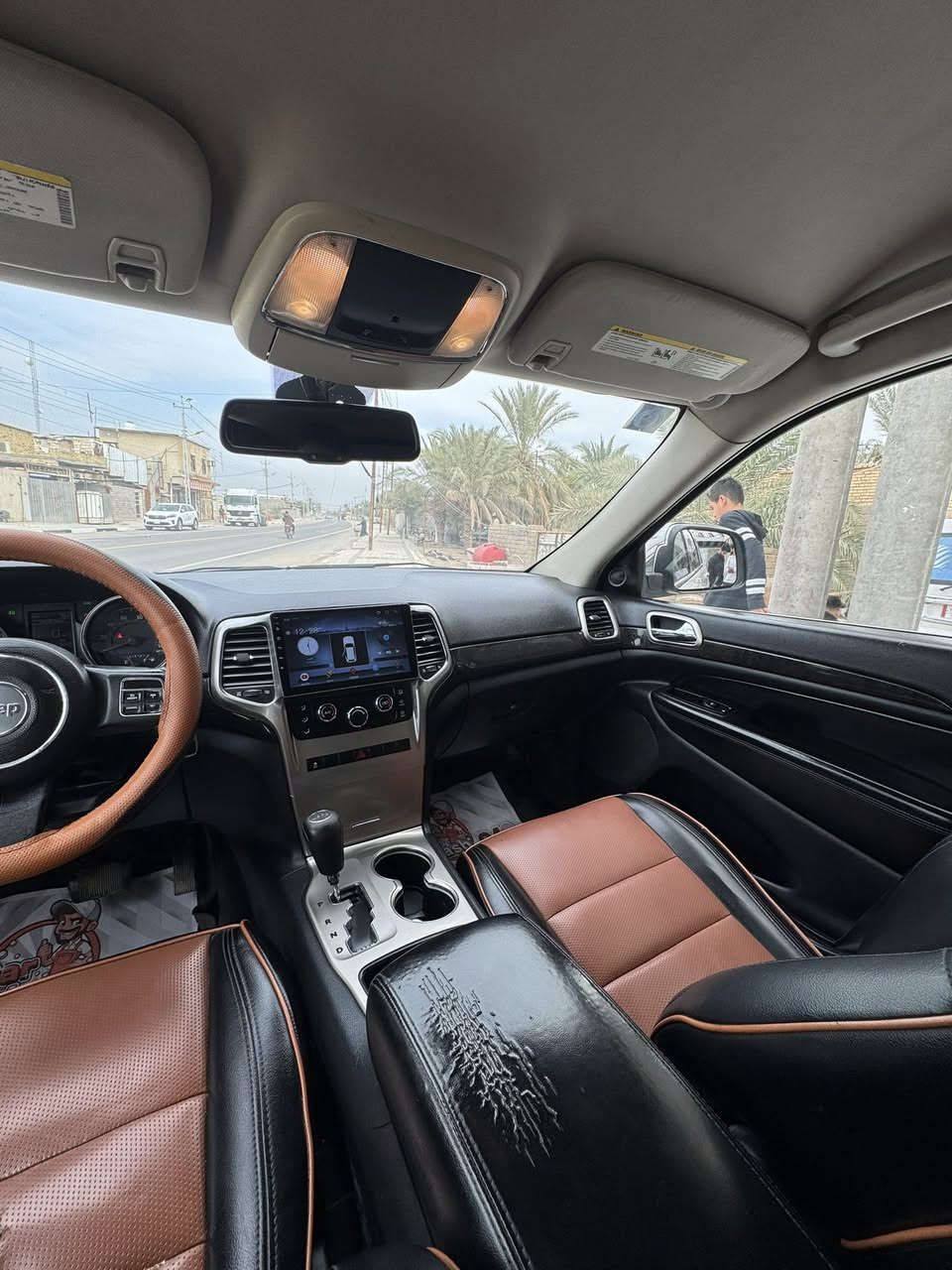 اللهم صلي على محمد وال محمد
السلام عليكم جيب لاريدو 2011 بيع فقط 
رقم بغداد الدولي مشروع وطني سنويه مجدده لغايه 2030 شرط تحويل
وارد امريكي بدون ضرر 
كفاله عامه ضربه وصبغ وتبديل بس كارت بيها فقط شرط ع الفحص ابيع
لغود وشواصي كفاله وشرط 
بدون فتح وبدون معجون وبدون دواخل ع الفحص كلها بلاد السيارة جداً نضيفه وشوفتها احلى من الصور بهوااي محرك 3600 شرط اذا بي برغي مفتوح ع الفحص كارتون تبريد ثلج🥶 حداديه حلوى تخم تاير دلوب السيارة مال جنااي بمعنه الكلمه وبسعر مناسب  157 وبيها مجال كلش قليل حگ الجيه فقط 
مكان السيارة البصرة 
للاستفسار الاتصال بالرقم***********
بيع فقط
