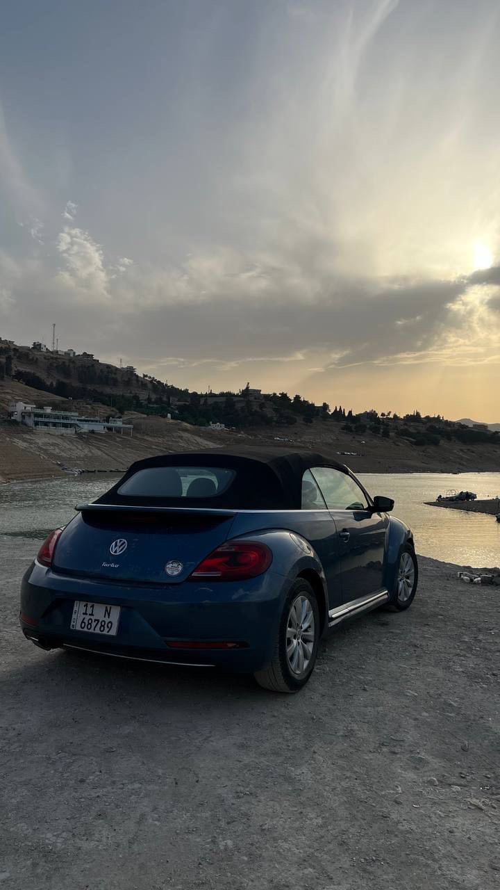 Convertible
✨ موديل 2018
✨ محرك 2.0 توربو 
✨ گير أوتوماتيك
✨ سقف قماش كهربائي (يفتح ويغلق بدون مشاكل)
✨ اللون أزرق 
✨ داخلية نظيفة جداً
✨ شاشة 
✨ سيارة مرتبة واستعمال شخصي

السيارة بحالة ممتازة، نظيفة من الداخل والخارج، ما تحتاج أي صرف وجاهزة للفحص 👍

📍 الموقع: بغداد – الكرخ
💰 السعر: _125_ قابل للتفاوض بالمعقول
📞 للاستفسار والمشاهدة خاص أو اتصال
***********
