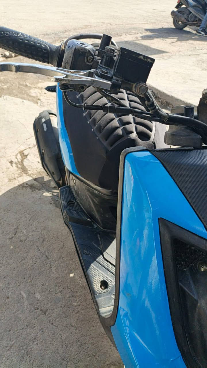 سلام عليكم جبلي للبيع
الدراجه خير من الله شلعه ومعدل تشك الكاع 
جيب وياك فيتر وافحص نقص بس الكيلو متر 
العنوان بغداد شهداء البياع السعر 750 وبيه مجال 
اي استفسار خاص او اتصل ***********
