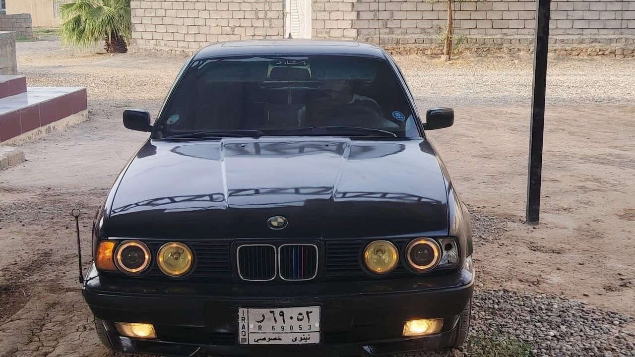 530 فول اوتو صبغ عام جماليه سياره تحفه مايعوزها برغي تخم تاير صدر  امامي خلفي كهربائيات كلها شغاله تحويل كابون بانزين 

موديل ٩١ فتحه سلايت جوم كهرب شاشات بالكشنات 
السعر 55 مقدمه زينه ترهم 

مكاني موصل ناحيه القياره قريه ازهيليله  الخاص مقفول اتصل بالرقم ‭***********
