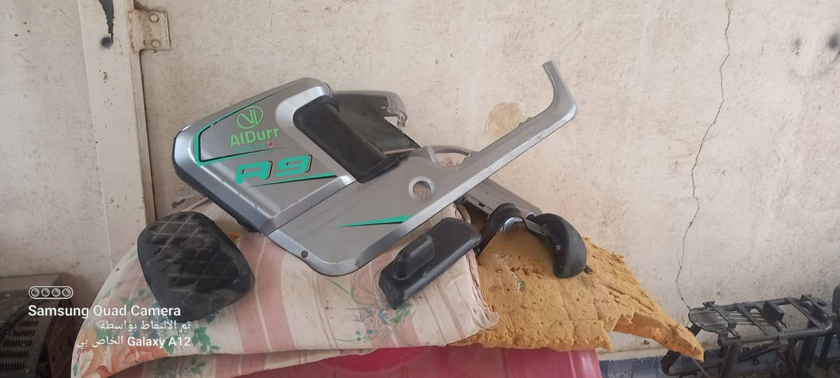 قطع ارتسعه للبيع العنوان التنومه الرقم *********** و اكو بعد قطع و تاير كدام
