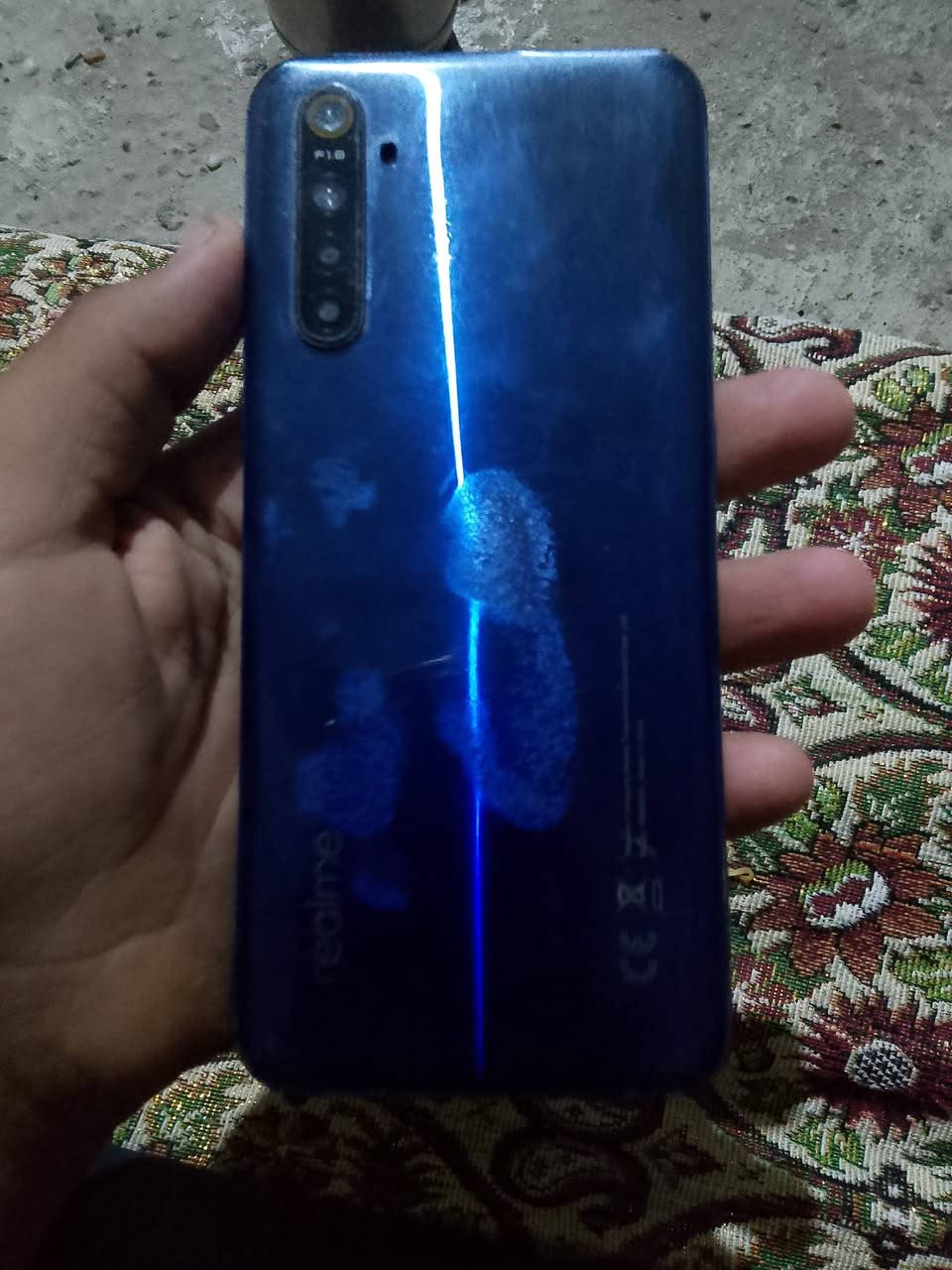 مبايل ريلمي6 للبيع عاطل ما اعرف عنو اي شي ابيع فحم في فحم سعر 25 بي مجال حك جيتك التواصل علا هاذا الرقم ***********
