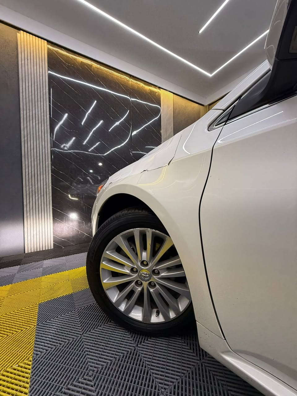 ﷽
TOYOTA AVALON 2013 LIMITED
▫️تويوتا ئه ڤه لون موديل 2013 ليميتد
🔹مواسفات خليجى
فول مواسفات بريمى ده ره جه يه ك
~~~~~~~~~~~~~~~~~~~~~~~~~~~~~~~
مكان🌇: سليماني                     سعر💵:197$
تليفون☎️:*********** ::: ***********
~~~~~~~~~~~~~~~~~~~~~~~~~~~~~~~
▫️كير و مه كينه ى به شه رت نه كراوه 📦
🔹سه وت و سه رف و خه له لى نييه به شه رت

▫️بؤياغ ( يه ك به له بؤياغ هه يه ) دوو جى بجوك ساردى هه يه 
🔹زؤر جوان ماوه ته وه و نمونه يه له جوانيدا📦

▫️مواسفات بريمى فول مواسفات
( به سمه - سلايت - ناو زه رد - كوشن جلد - كوشن ساردو گه رم - كوشن خزن - تبريد مركزي - نيزامى ئيكؤ و سبؤرت - ڤؤليؤم - تحديد سورعه - زينون - زؤر مواسفاتى تر )

▫️چوار تايه و ويلى لؤكى TOYO بيلادى بؤ به ستراوه
🔹كامل سير ڤزى بؤ كراوه و يه ك دينار مه سروفى نييه
🔹سه نه وى و ره قه م و هه زه ى تازه يه به ناوى خومانه
🔹ته حويل و غه رامه به شه رت
🔹(( گير و مه كينه و كاره باى و هه موو گيانى به شه رت )
