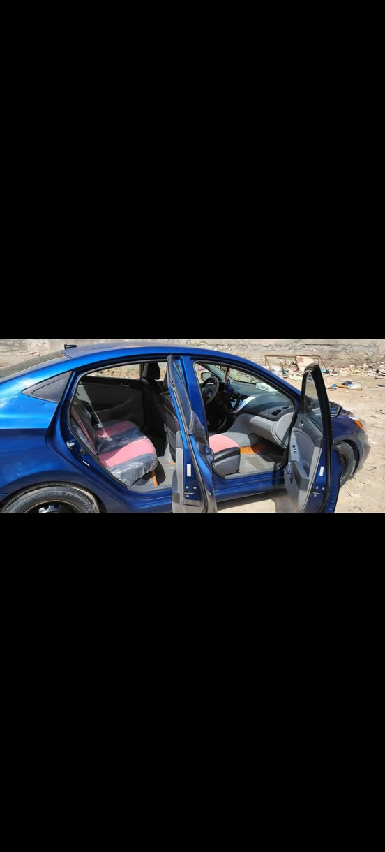 سلام عليكم سياره اكسنت مديل 2017نضيفة 85وبيهة مجال المكان الدوانية الرقم ***********
