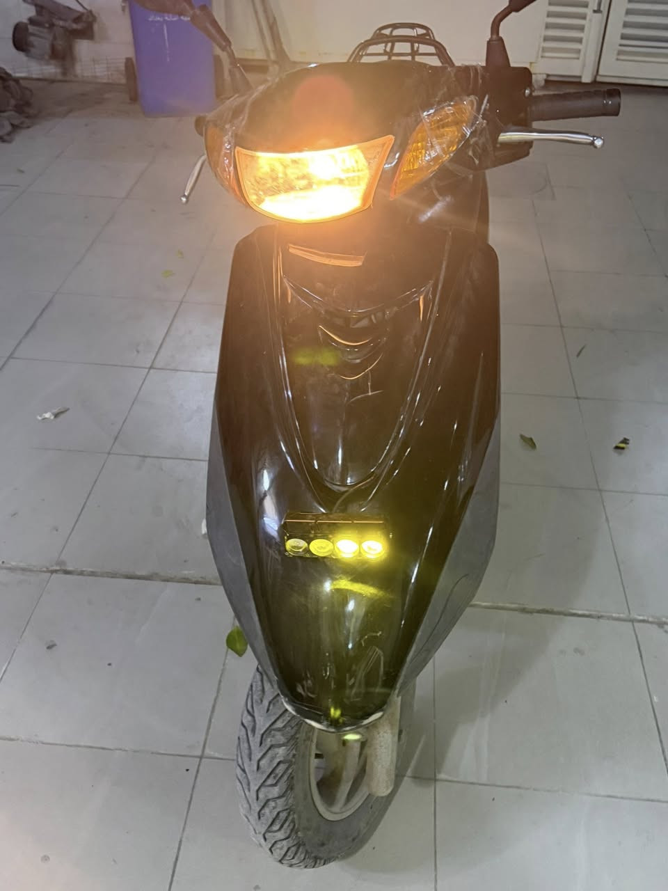 بسم الله الرحمن الرحيم 
سلام عليكم دراجه اكزز للبيع محرك ما مفتوح نظيفه الدراجه يرادله كلجات فقط الباقي الدراجه مكفول لون اسود المكان الكريعات و الدراجه شغاله  سعر ٦٥٠ الف و بيه مجال حك جيه انشالله***********
