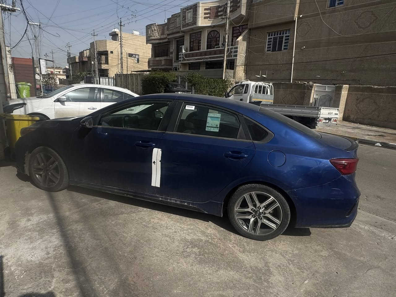 السلام عليكم للبيع سياره فورتي جيتي لاين 2020 لون جويتي نظيفة مال جناي كير محرك مكفول وارد أمريكي 
 السعر 132 مكاني بغداد حي العامل  تواصل واتساب ***********
***********
