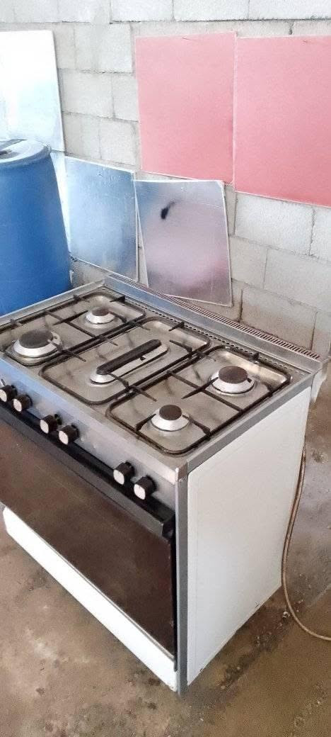 بيع او معارض مع طباخات تعبانه والفرق حسب الاتفاق والقناعه 
طباخ عشتار عيون وفرونه شرط التشغيل جدا نظ موصل, نينوى


**إذا كنت صاحب هذا الإعلان وتريد حذفه لأي سبب، رجاءا أرسل رسالة إلى الدعم الفني**