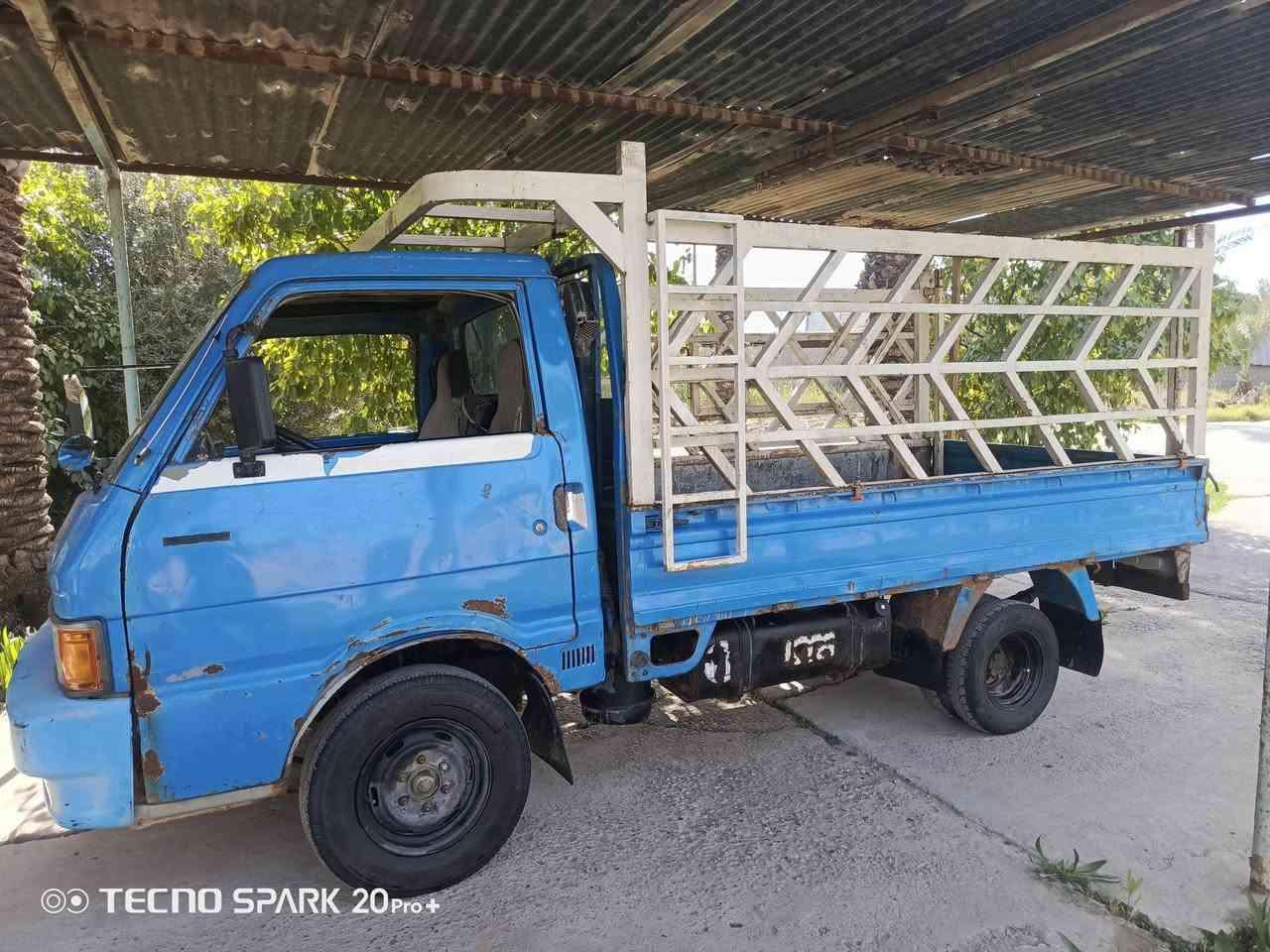 السلام عليكم  رمضان كريم
للبيع  كيا  بنكو

موديل 93

كير ومحرك  واكسل شاصي  مكفول 

تخم  تاير باتري جديد 

كهربائيات كله شغاله 

ملاحضه صاحبها ماندله اتكفل من سرقه وعشائر 

مكاني بغداد   التاجي 

السعر  23

***********
