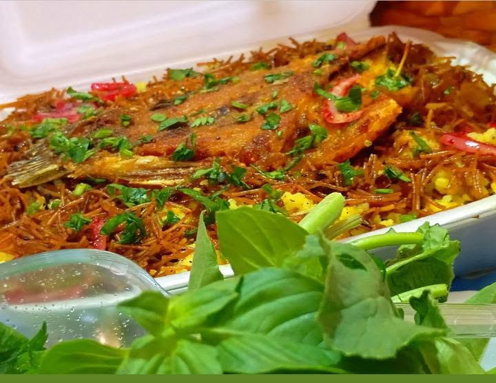 الحمدلله على نعمه وفضله💜
من رزق الله لبيتكم 🌿

غدانا اوردر اليوم مطبك سمك بيتي 🐟
تمن+ شعيرية + سمك مقلي طازج
ويجي وياه خضرة طازجة +مقبلات+ زبادي💜

الطعم الاصلي مال بيت والكمية تشبع💜
نطبخ يومي وطازج💜

🚚 توصيل داخل الشطرة
للحجز راسلونا خاص💜

#مطبك_سمك #طبخ_بيتي #اكل_عراقي #الشطرة #وجبات_غداء


**إذا كنت صاحب هذا الإعلان وتريد حذفه لأي سبب، رجاءا أرسل رسالة إلى الدعم الفني**
