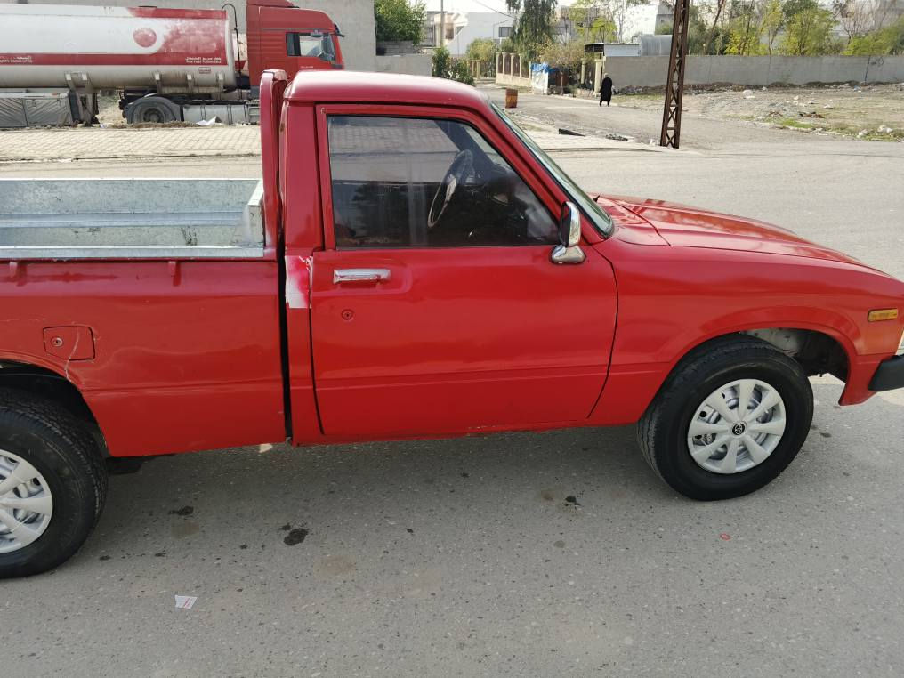 ب ا کاب مودیل ٨۲ للبیع سیارە جاهزە مابی ای نقس کاربایات کولە شغال تایرات جدید وکالە بسمی بی کابون بانزین تحویل غرامە بشرت قفل مرکزی کونترول کیر محرک بشرط ***********   
*********** كركوك, العراق
