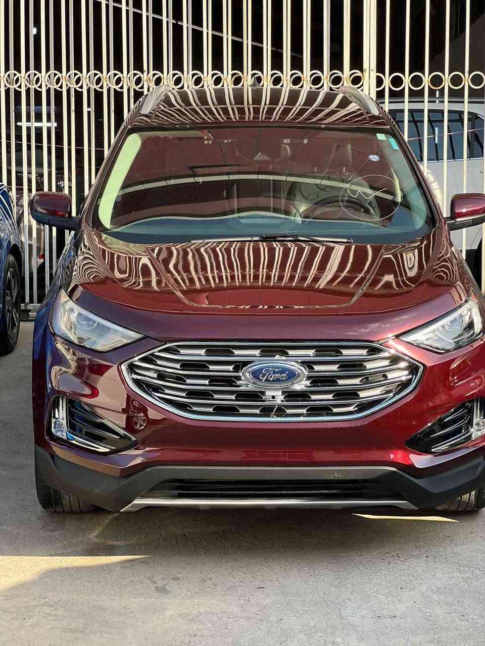 بسم لله الرحمن الرحيم 
فورد ايدج لبيع 2024
مواصفات Sel
كشن حار 
شاشه ايباد 
لون عنابي 
صبغ بوند 
بدون ارباك بدون داخل 
مكانين بيديار 
رقم كاتي تترقم شيمال 
سعر 157 ورقه وبي مجال 
مكان سياره أربيل.  ***********

فورد ايدج بو فروشتن مواصفات sel
ره نك عه نابي  
صبغ بوند  ..بي داخل بي أرباك 
زماره كاتي 
دوو شوني بيدياره 
شوين هه ولير أربيل, العراق
