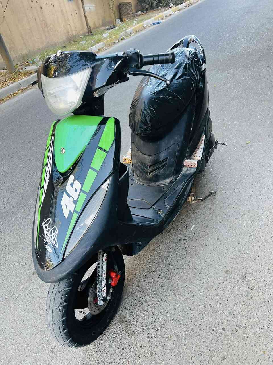 عندي ماكس عدله نضيفه مكينه بلاديه شلعه ومعدل كهربائياتهه كله شغاله اوراق كامله المكان الغزاليه السعر 425 الشراي يخابر وهذه رقمي ***********
