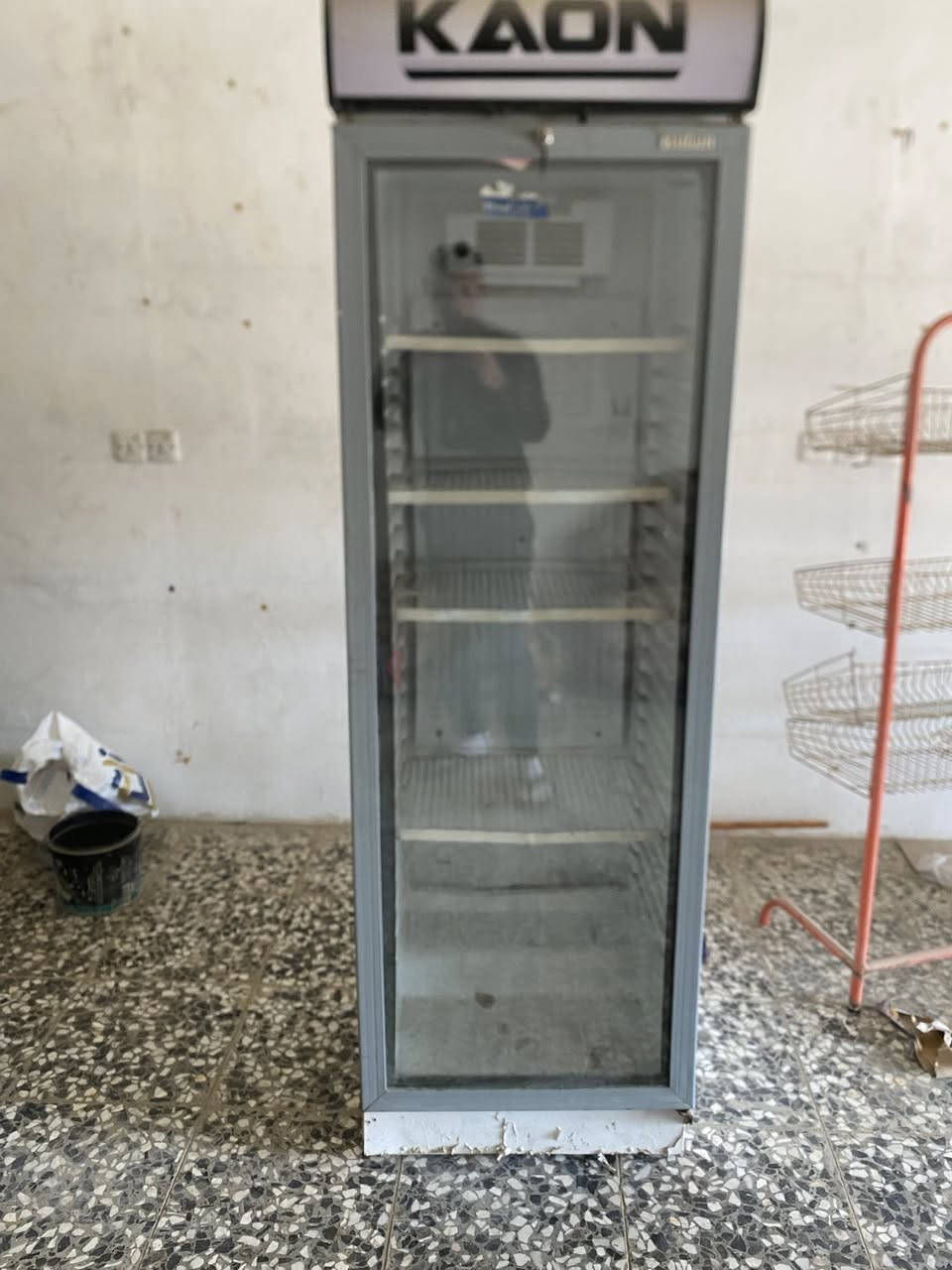 سلام عليكم عارضات نظيفات ضمان 10 ايام بروده خير من الله مكاني علوه الرشيد السعر 175 الوحده. ***********
